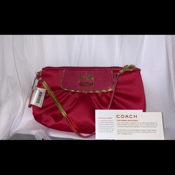 COACH SATIN WRISTLET - Picture 2 of 3